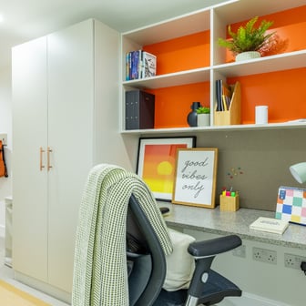 Premium En Suite - Image 3